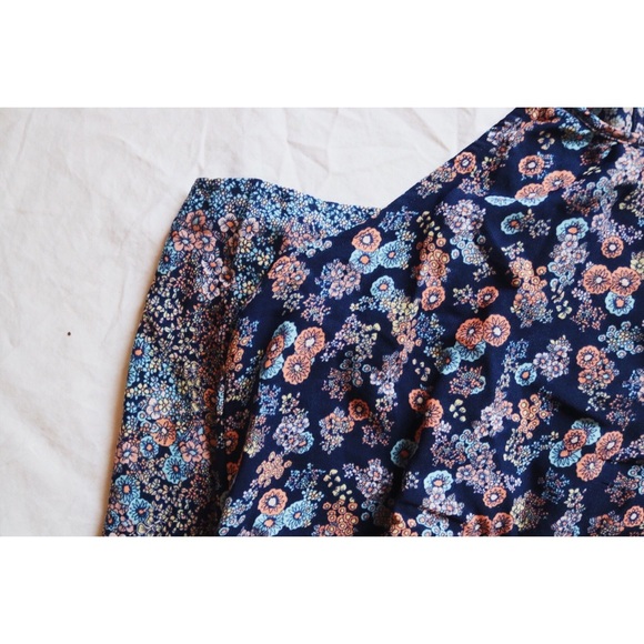 NWT Spring Floral Bebop Wide-Leg Romper / Size M - Picture 3 of 5